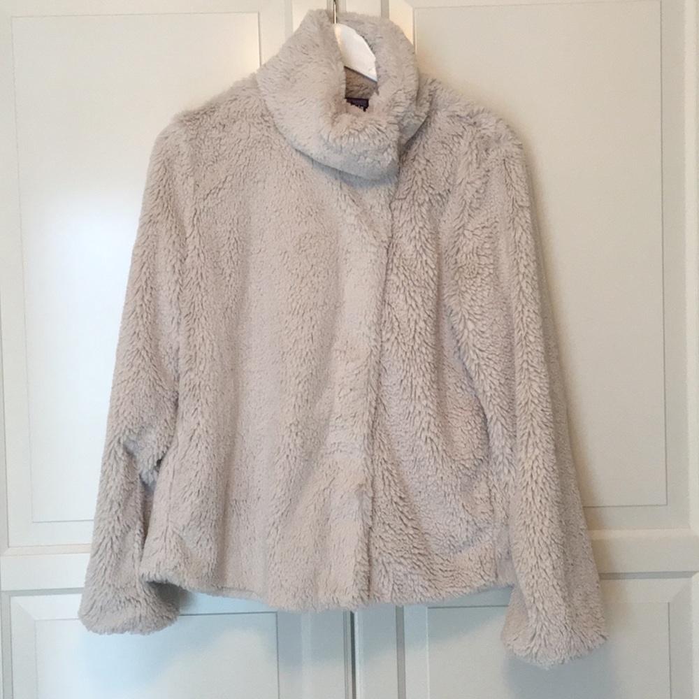 Patagonia Soft Faux Fur Fuzzy Jacket